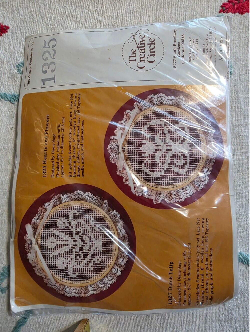 Vintage Creative Circle "Hearts and Flowers" Cross Stitch Kit